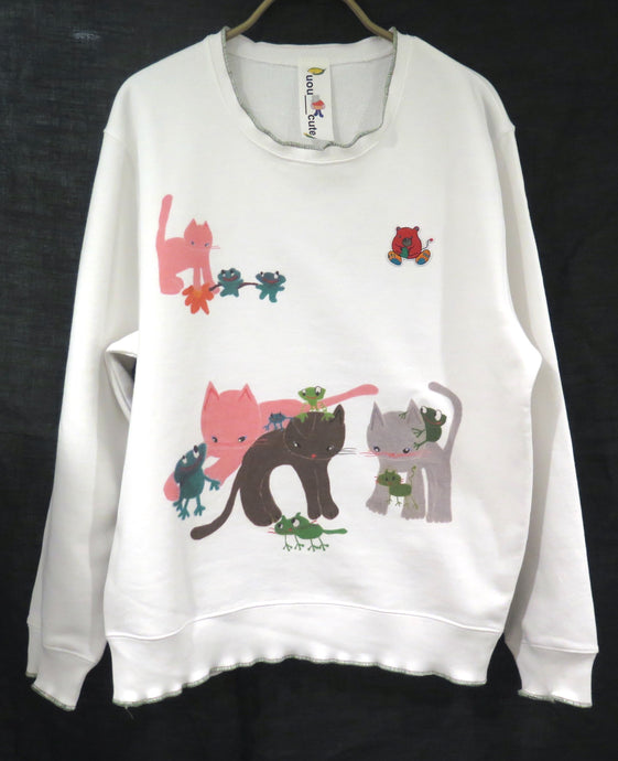 Sweater- Meows and frogs b (S)